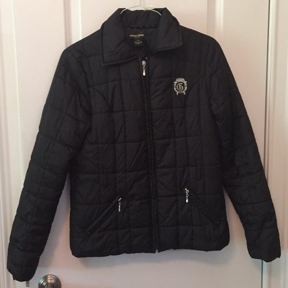 Black lightweight puffer jacket